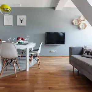 Rent Like - Małaszyńskiego , Zakopane Polska